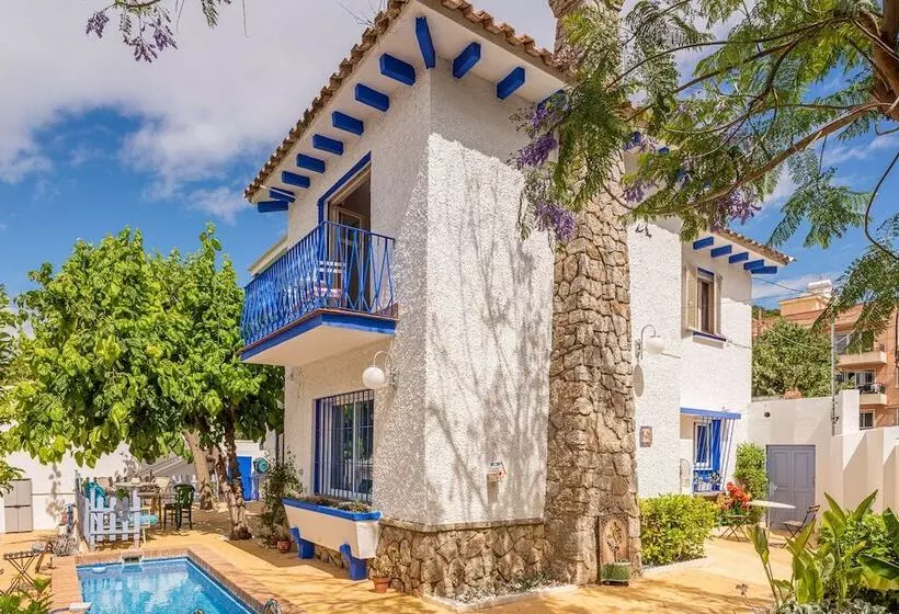 پانسیون Blue Castle Guesthouse