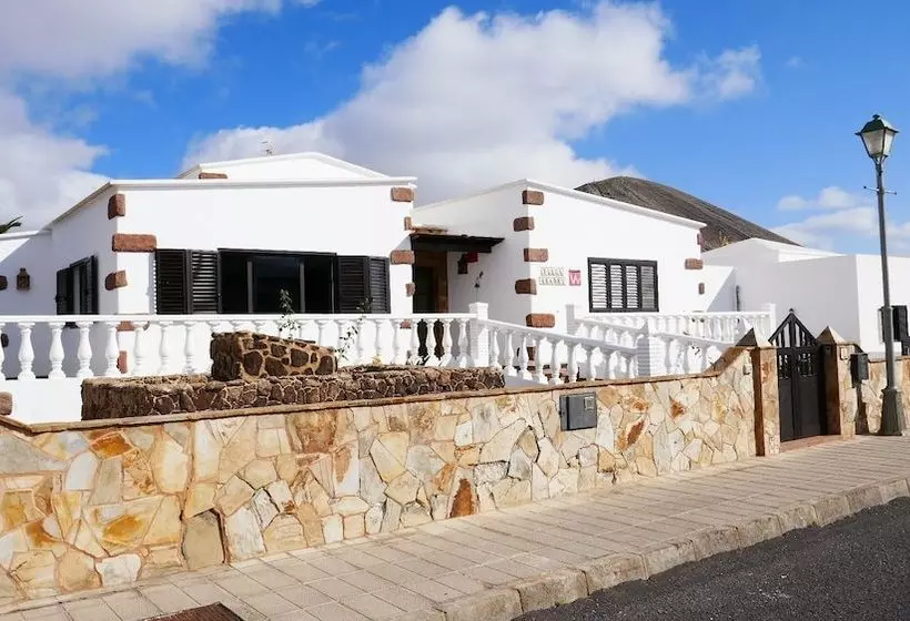 Villa Aradri