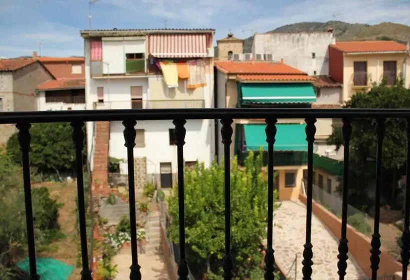 Retkeilymaja Hostal Zaguan