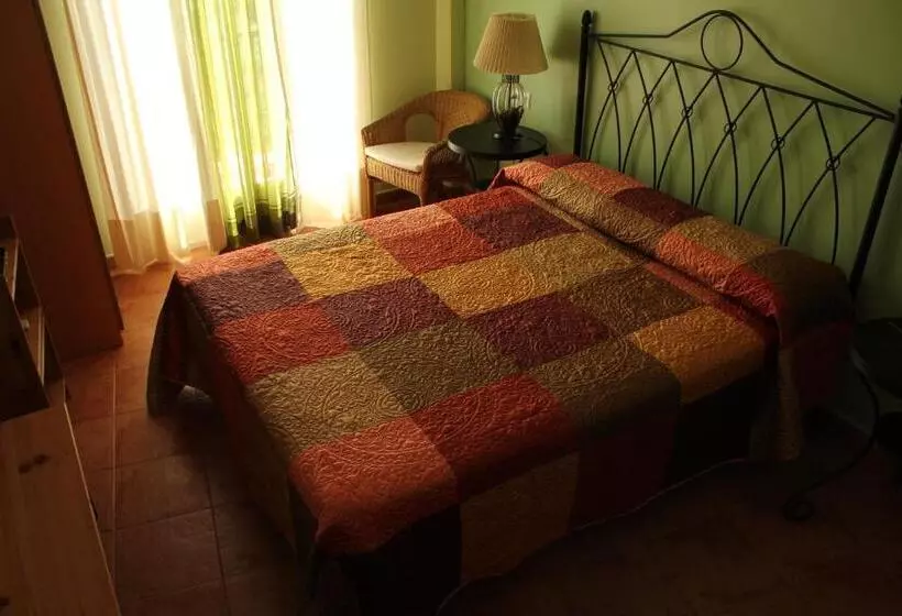 Retkeilymaja Hostal Zaguan