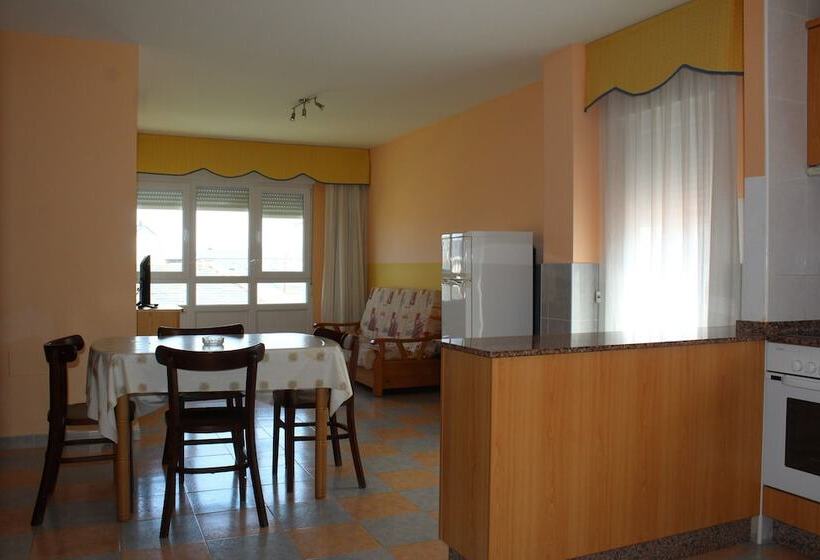 Apartamentos Los Gemelos