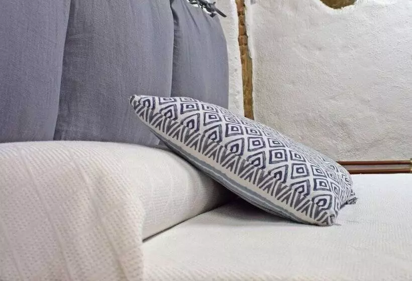 Aamiaismajoitus (B&B) Masia Ca La Caputxeta & Golf