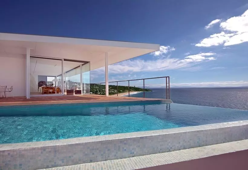 تختخواب و صبحانه Villa Mathesis  Adults Only