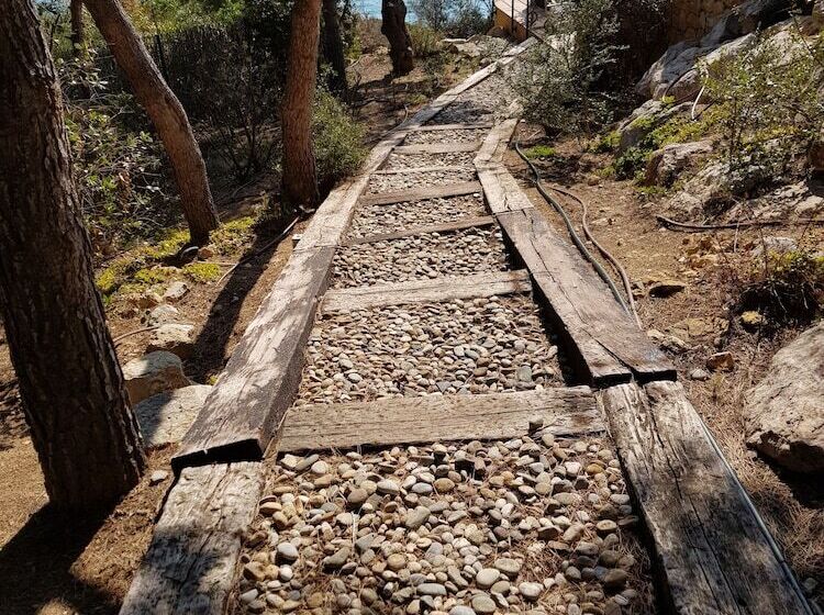 تختخواب و صبحانه Villa Tamarit Guest House