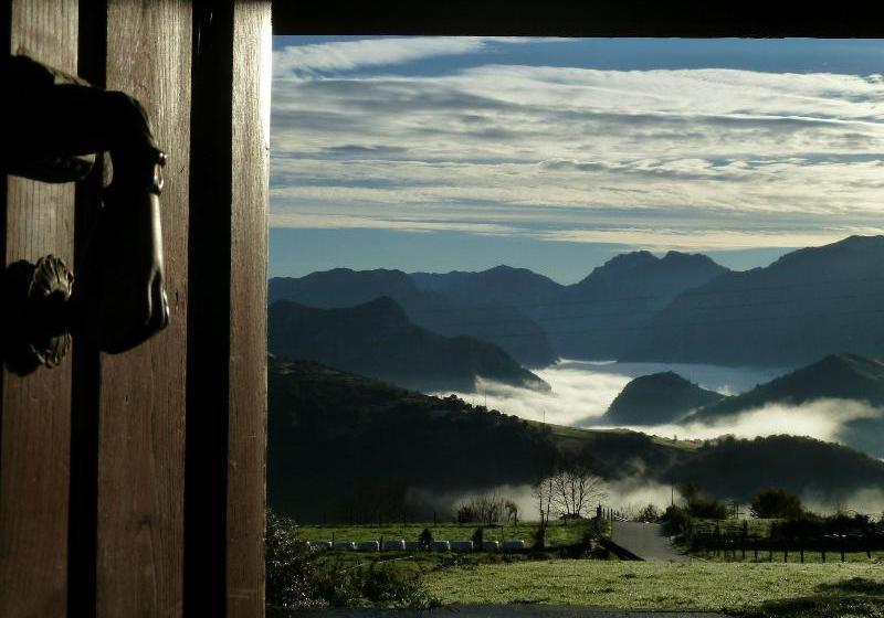 Casa Rural La Cortina