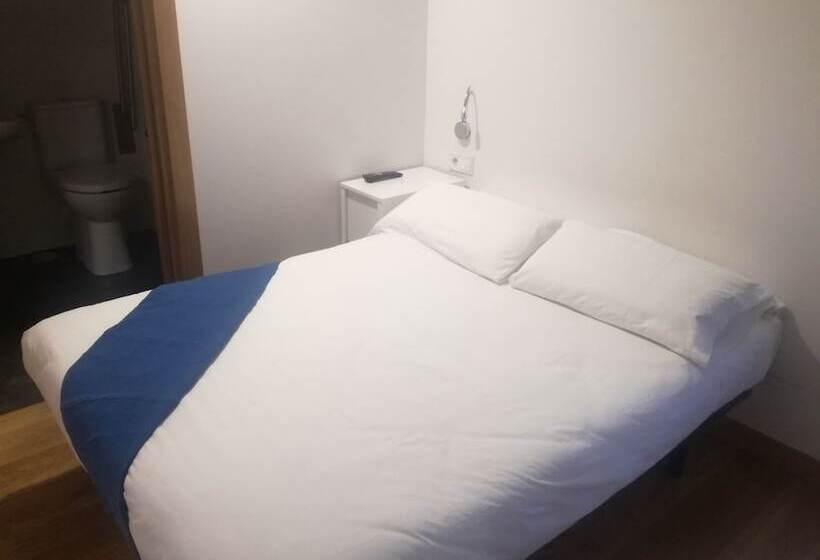 Hostal Pensión Sarasate