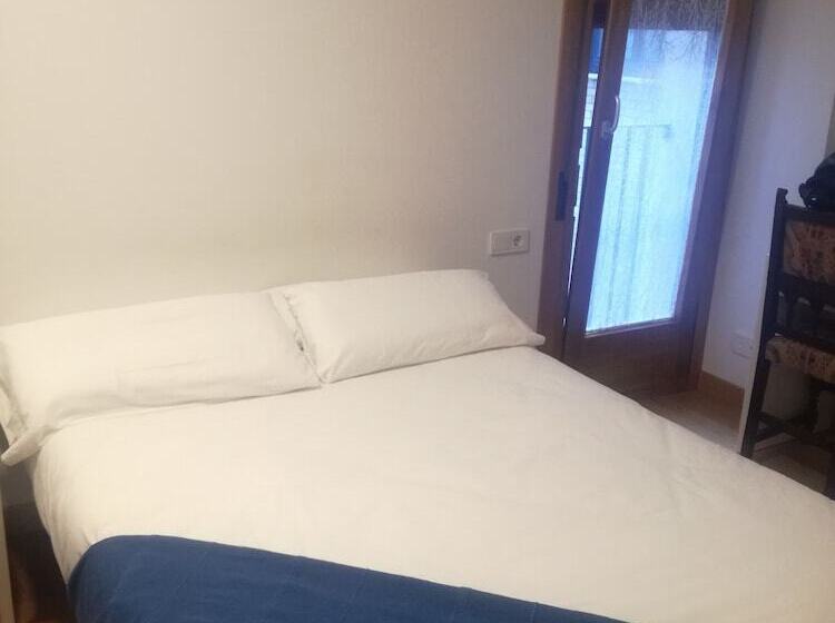 Hostal Pensión Sarasate