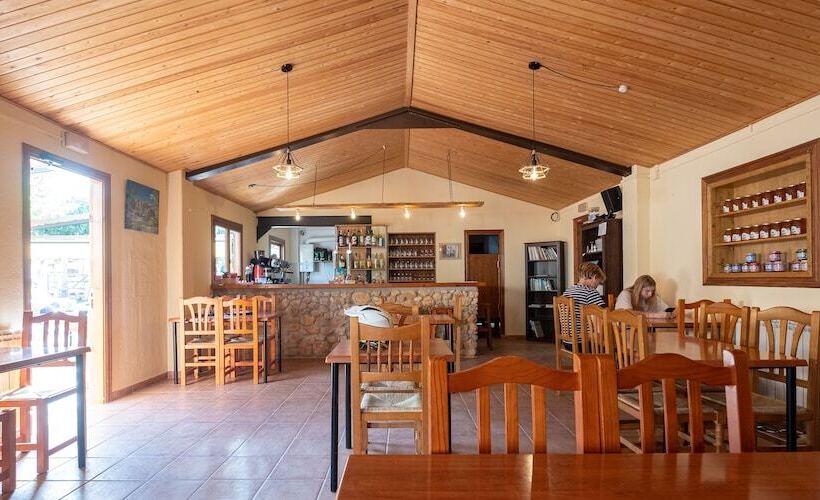 Отель Camping Bungalow Parque Isábena