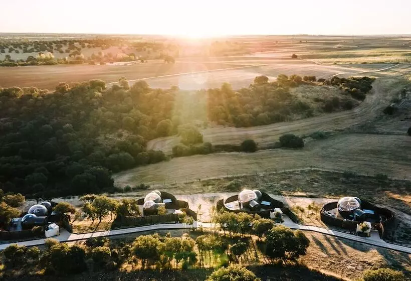 Maaseutuhotelli Miluna