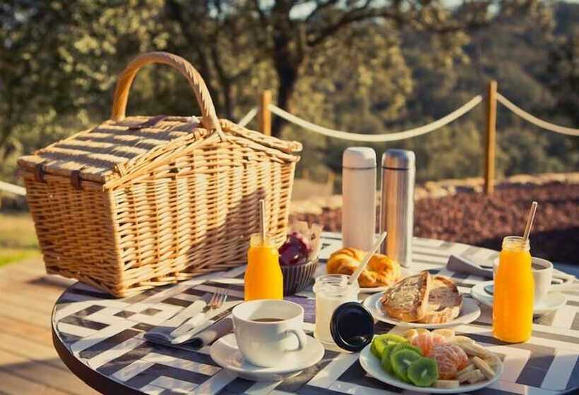 田舎風ホテル Miluna