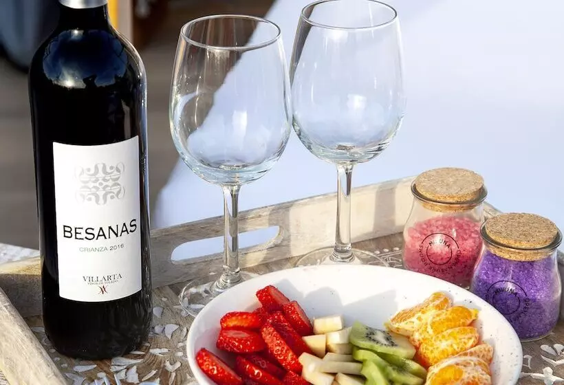 Maaseutuhotelli Miluna