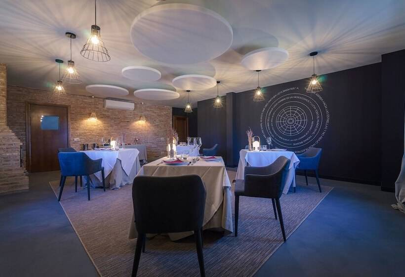 田舎風ホテル Miluna