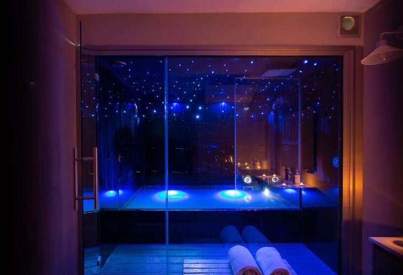 田舎風ホテル Miluna