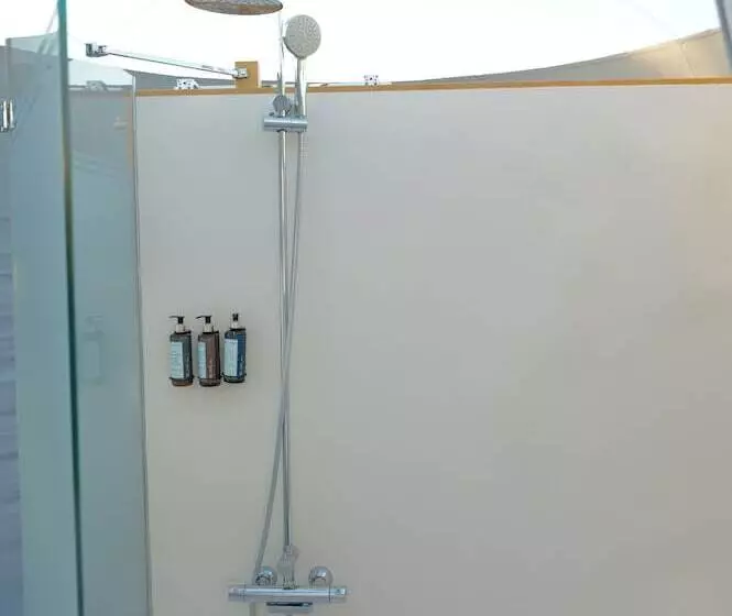 Maaseutuhotelli Miluna