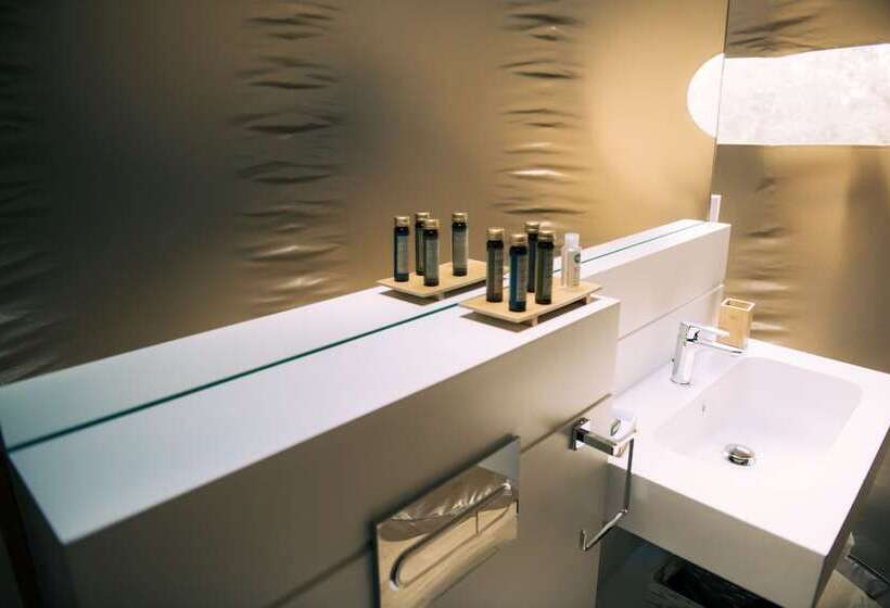 田舎風ホテル Miluna