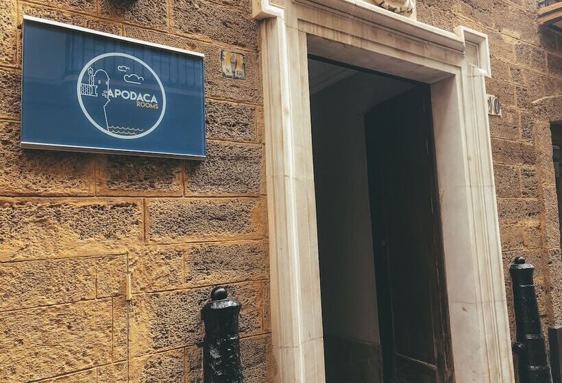 پانسیون Apodaca Rooms