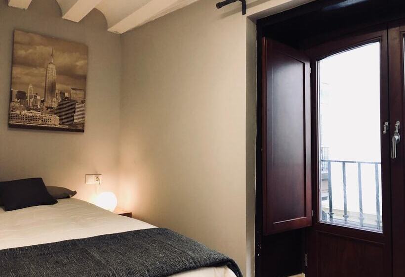 Pensió Apodaca Rooms