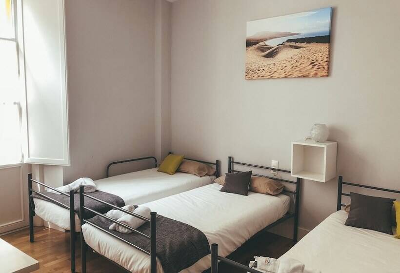 پانسیون Apodaca Rooms