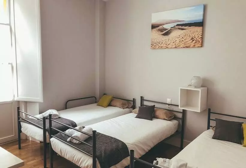 پانسیون Apodaca Rooms