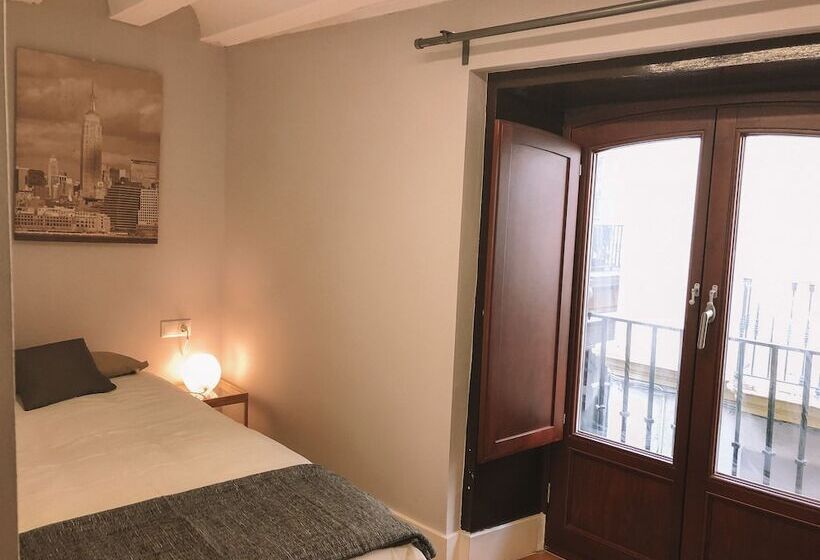 پانسیون Apodaca Rooms