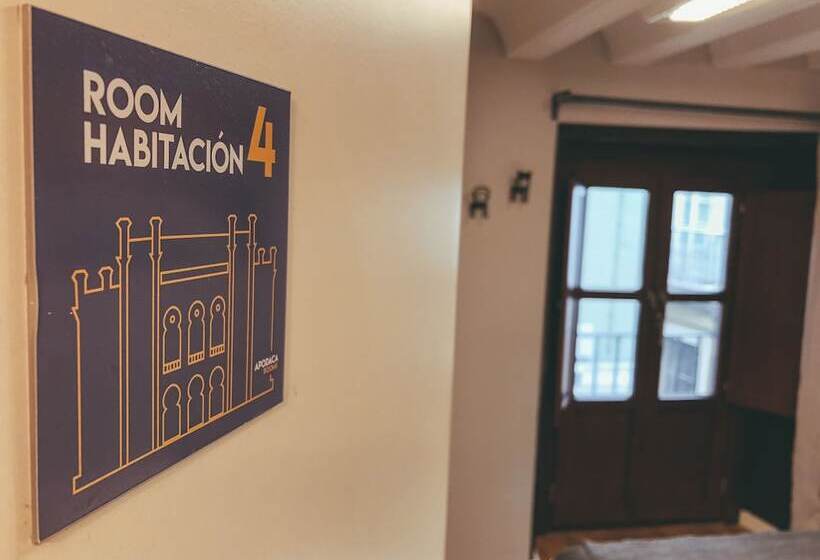 پانسیون Apodaca Rooms