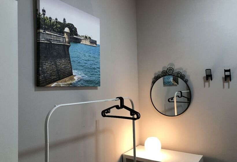 پانسیون Apodaca Rooms