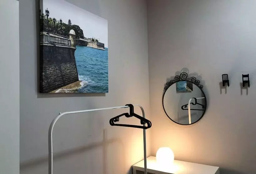 پانسیون Apodaca Rooms