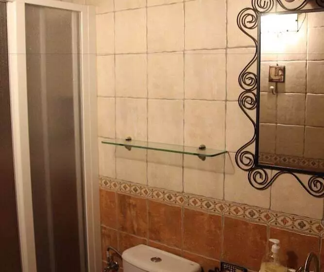 Majatalo Cuenca Suites La Antigua Posada