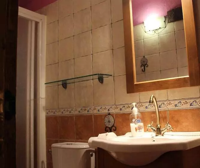 Majatalo Cuenca Suites La Antigua Posada