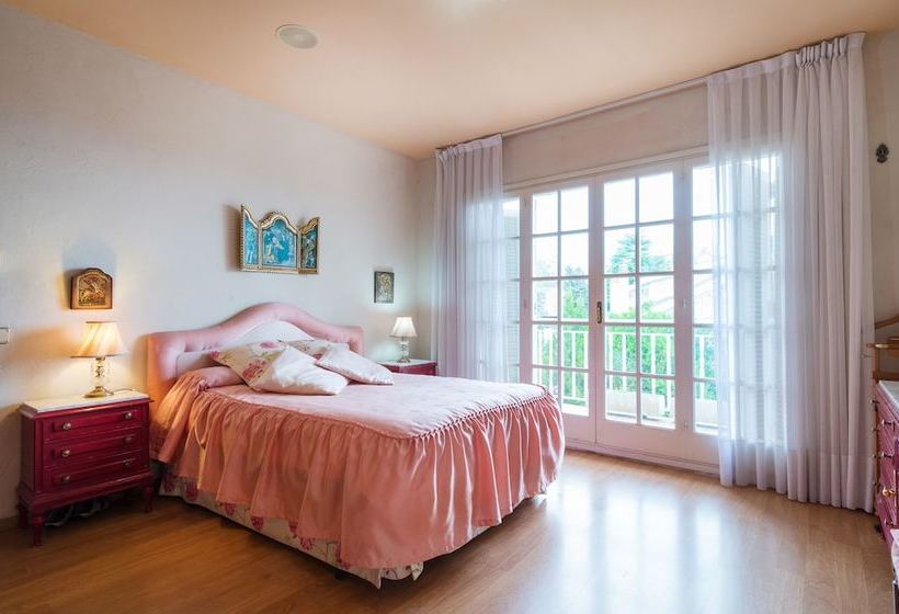 Preciosa Villa Mar Y Montaña