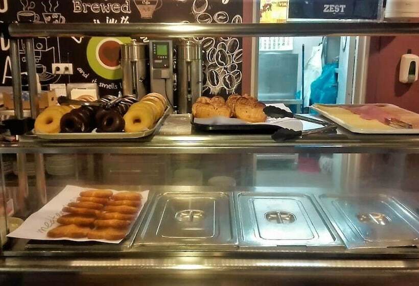 Residencia Universitaria Hernan Cortes