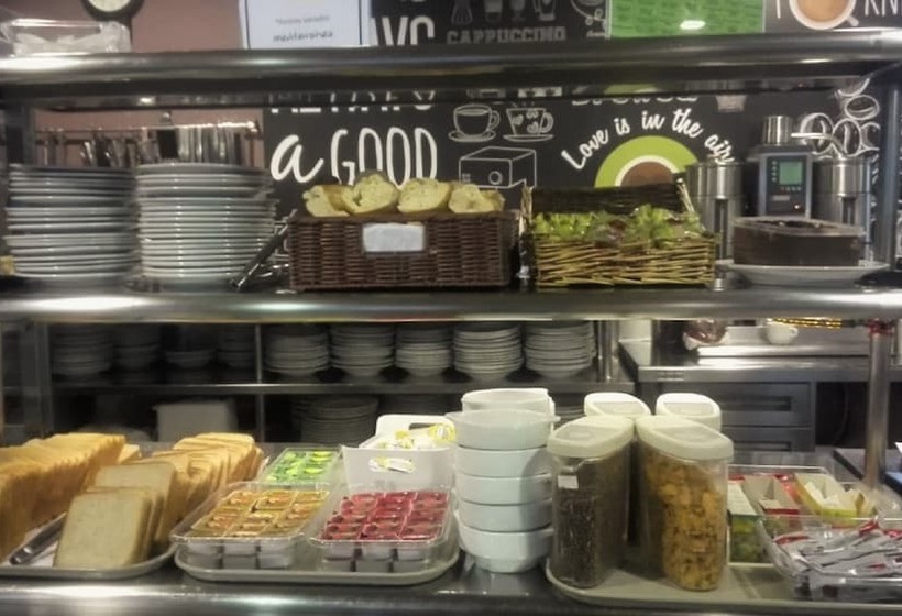 Residencia Universitaria Hernan Cortes