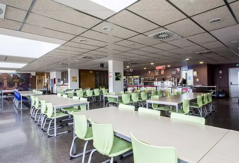 Residencia Universitaria Hernan Cortes