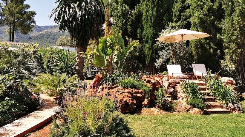 Roca Verde, Boutique Bed & Breakfast