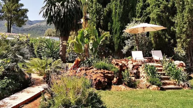 Roca Verde, Boutique Bed & Breakfast