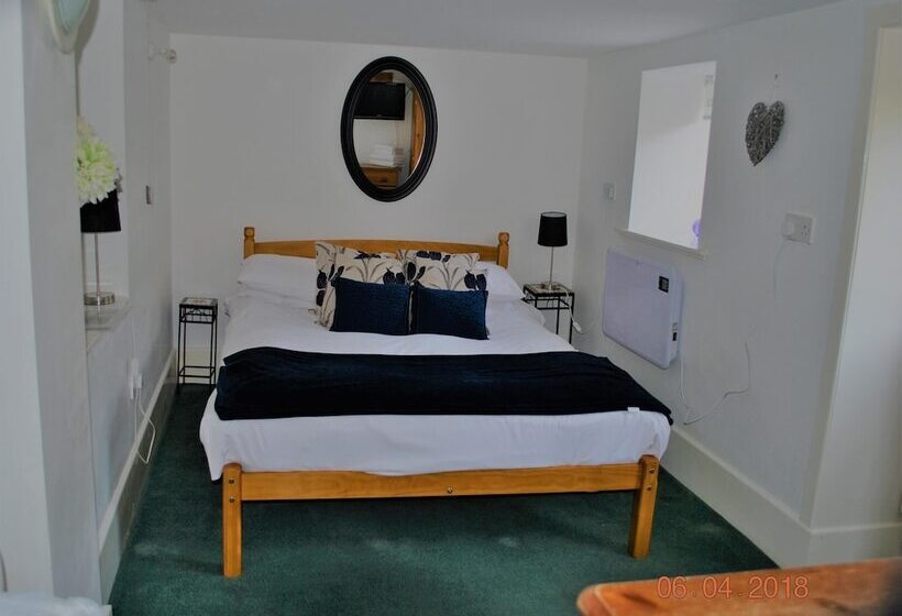 Bed & Breakfast Airds Farm Guest House