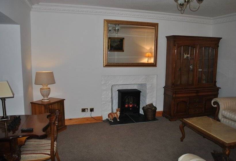 Bed & Breakfast Airds Farm Guest House