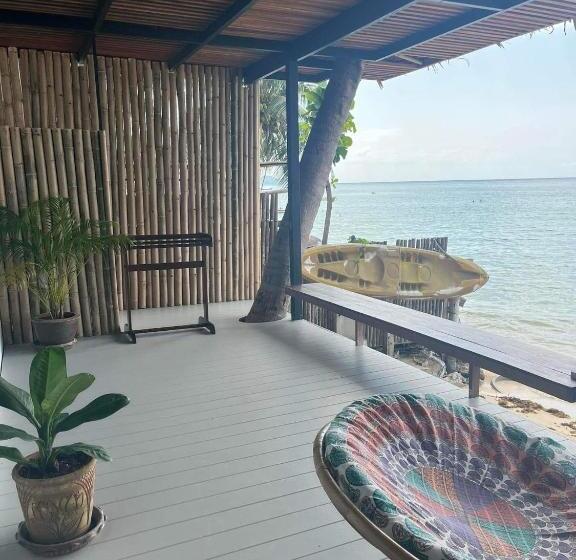 Hotel Benjamin S Hut