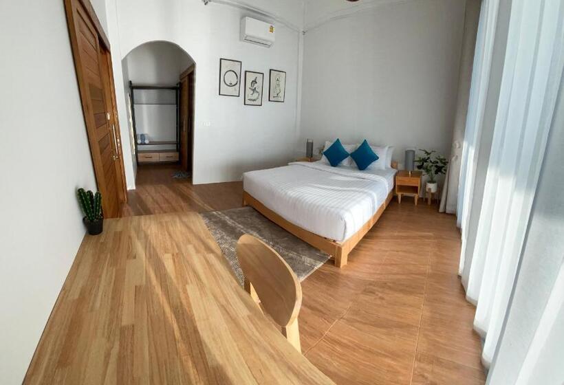 Hotel Benjamin S Hut