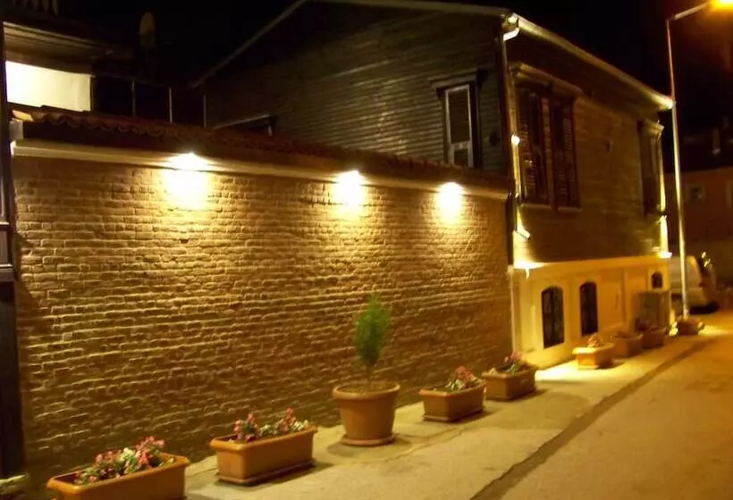 هتل Edirne Osmanlı Evleri