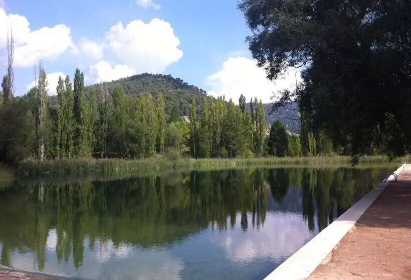 ホテル La Casa Grande Fuertescusa