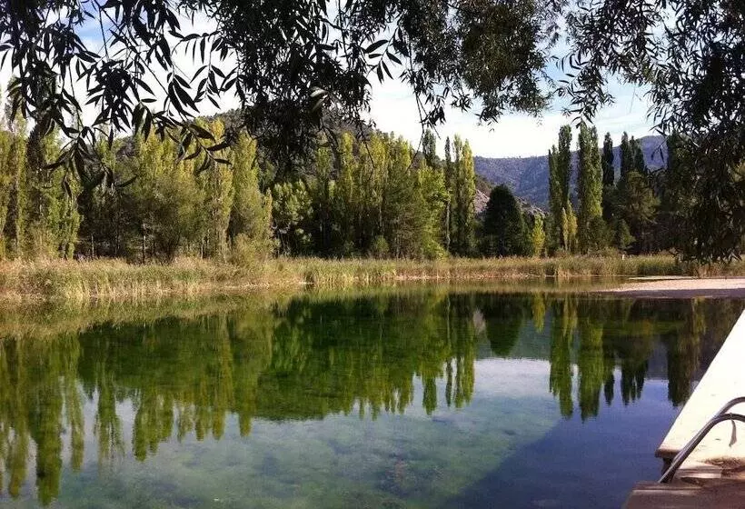 ホテル La Casa Grande Fuertescusa