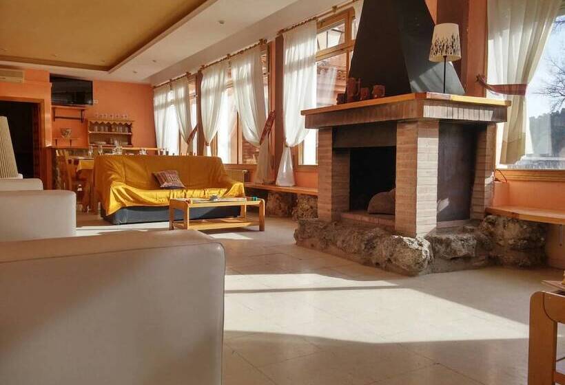 בית מלון כפרי La Casa Grande Fuertescusa