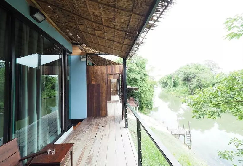 هتل Maithong Riverside