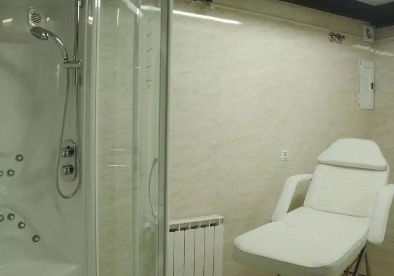 ホテル Posada Y Apartamentos Trebuesto De Guriezo