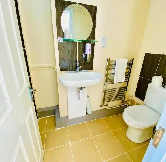 Hotelli Villa Mentone