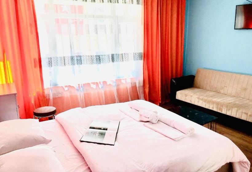 Istanbul Harmony Hostel