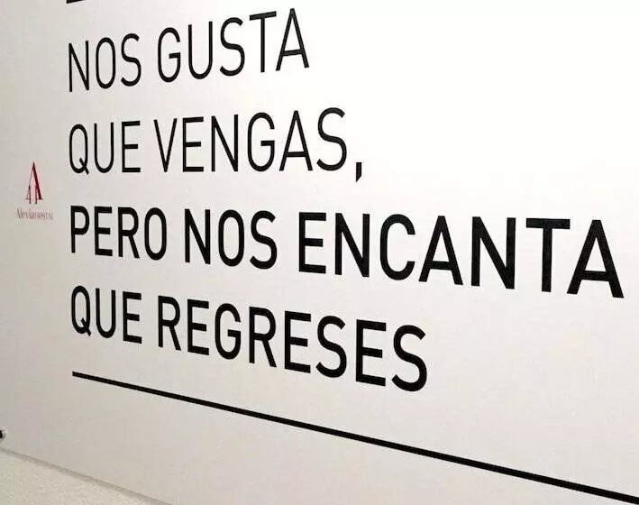 پانسیون Alevia