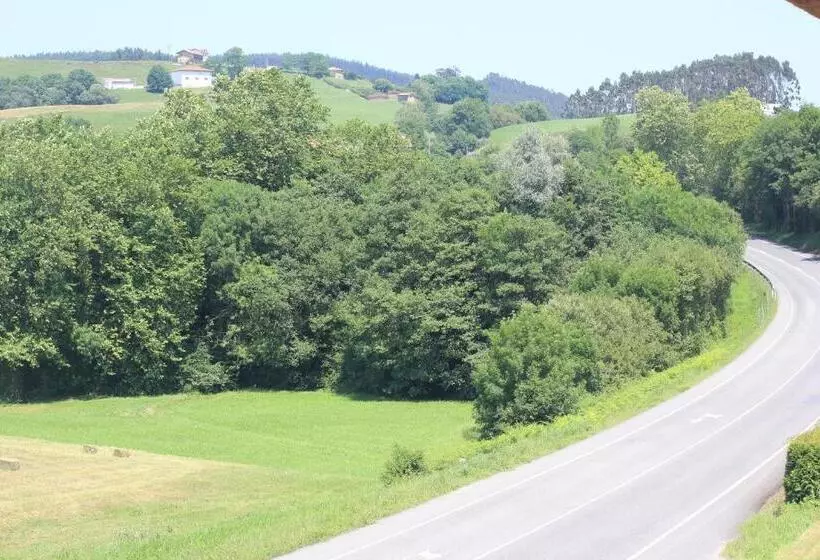 ペンション Hostal El Paso