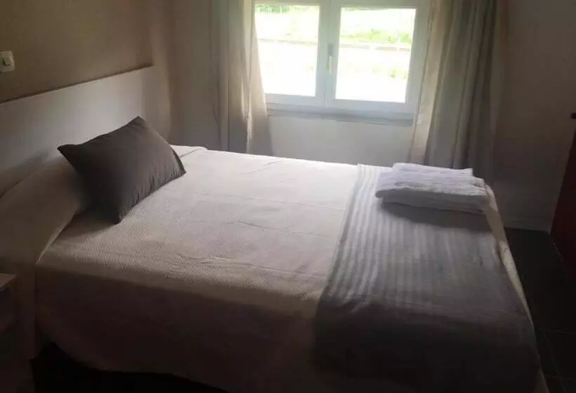 ペンション Hostal El Paso